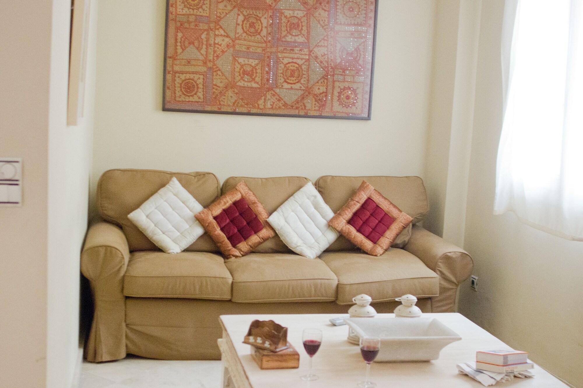 Life Apartments Giralda Suites Sewilla Zewnętrze zdjęcie