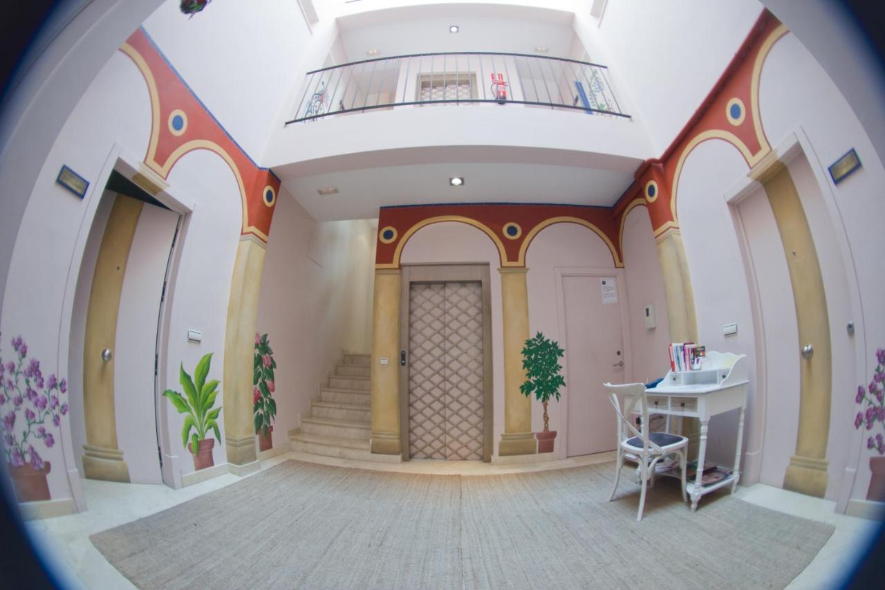 Life Apartments Giralda Suites Sewilla Zewnętrze zdjęcie